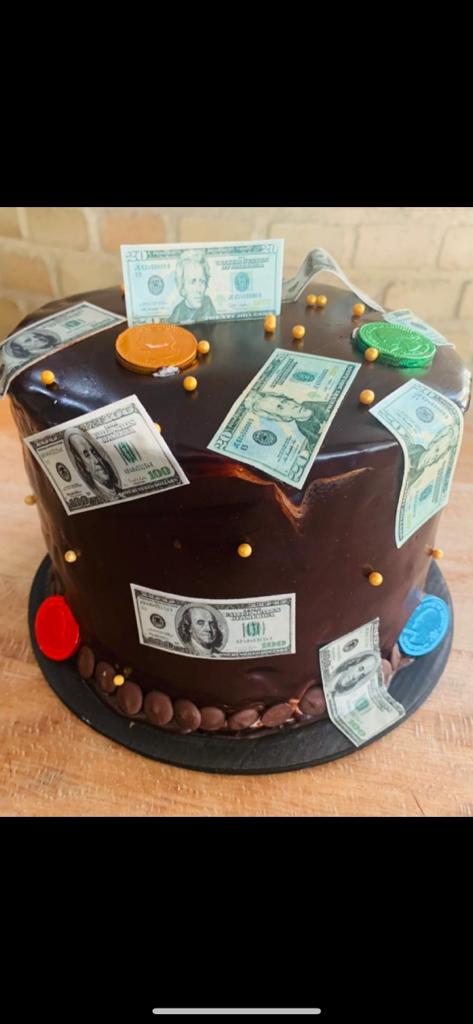 The Dólar Cake